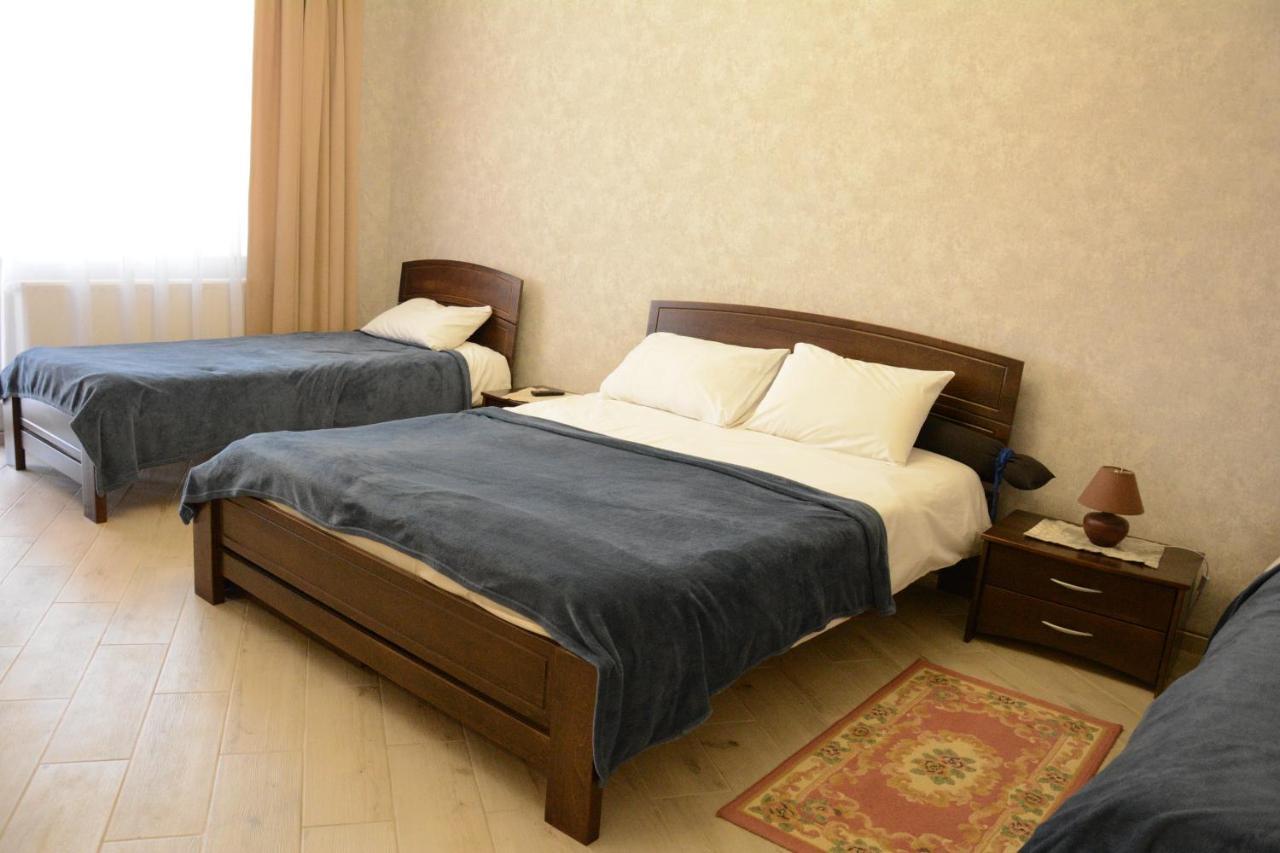 Illara Spa Hotel Irshava Buitenkant foto